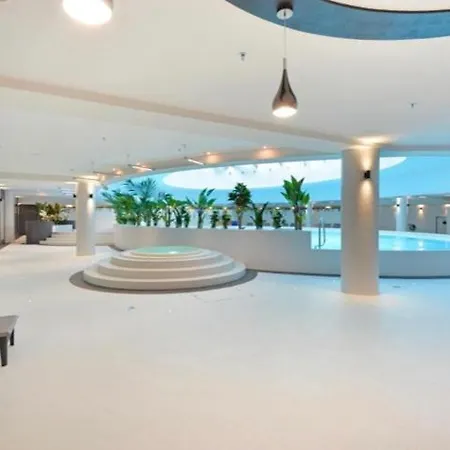 Gc Sun Club Spa & Jacuzzi & Sauna & Pool Apartment