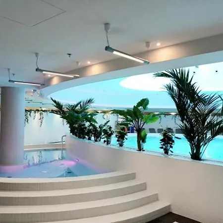 Gc Sun Club Spa & Jacuzzi & Sauna & Pool